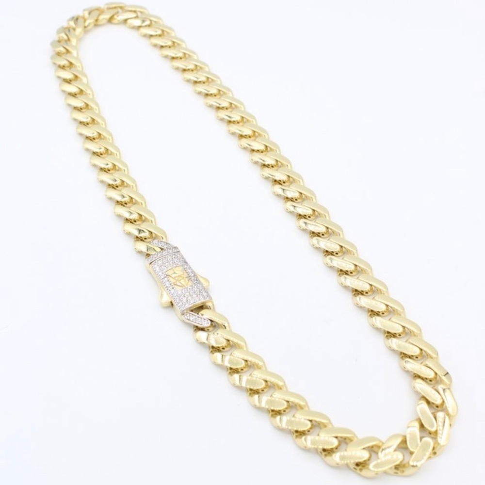 10k solid gold Monaco chain